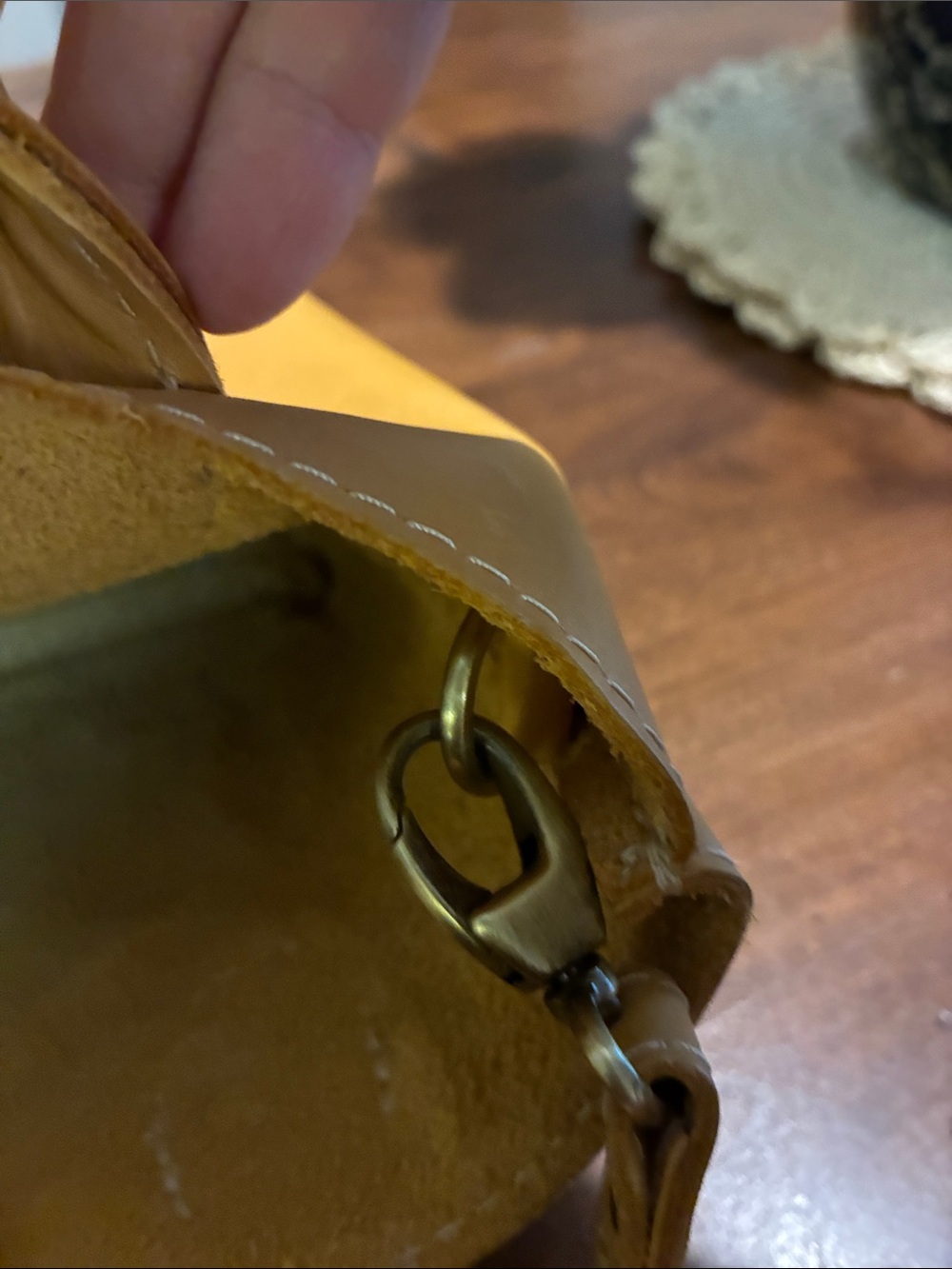 Portland Leather’s Small Folklore Raindrop Crossbody Tote in Sunflower Yellow! - Picture 13 of 15